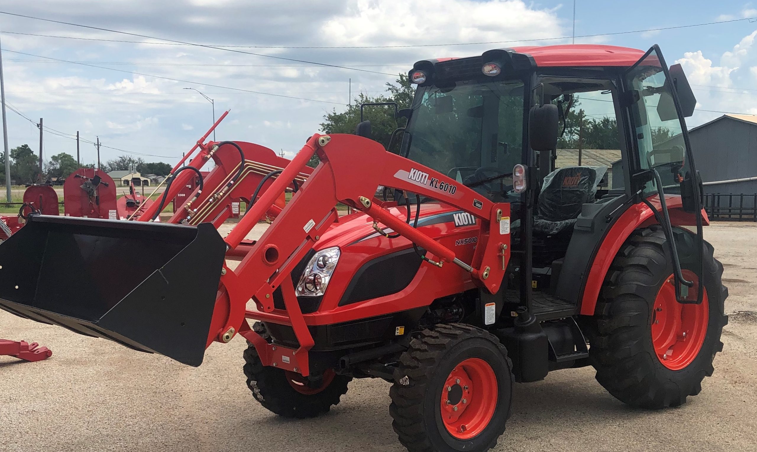 KIOTI NX5010HCB Tractor with a KL6010QA-1 Loader, The Tractor Shop, Seymour, TX