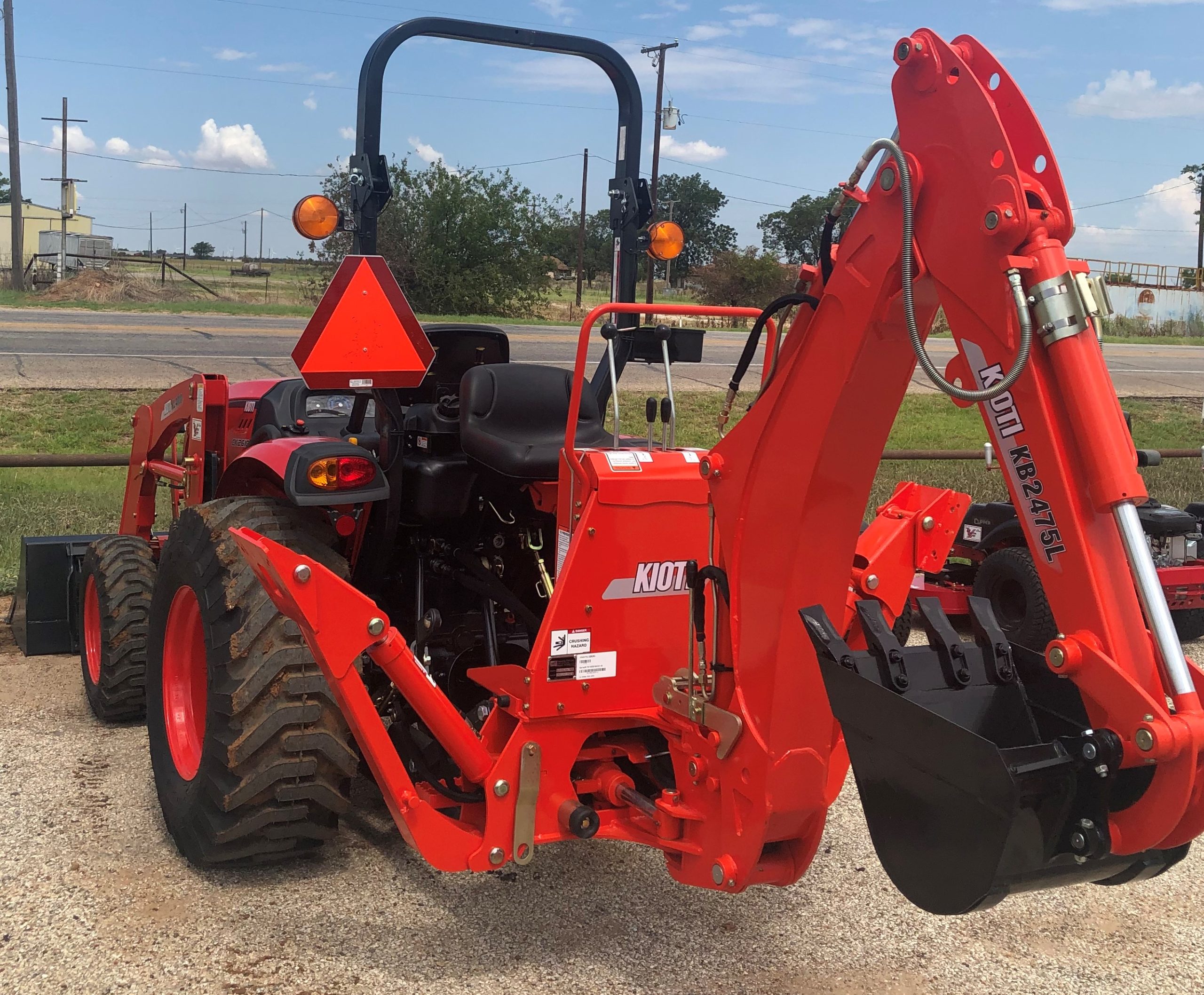 Kioti CK2610HB Tractor, KL4030QA60 Loader & KB2475L Backhoe The